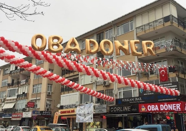 Zincir balon süsleme İstanbul mağaza açılışı